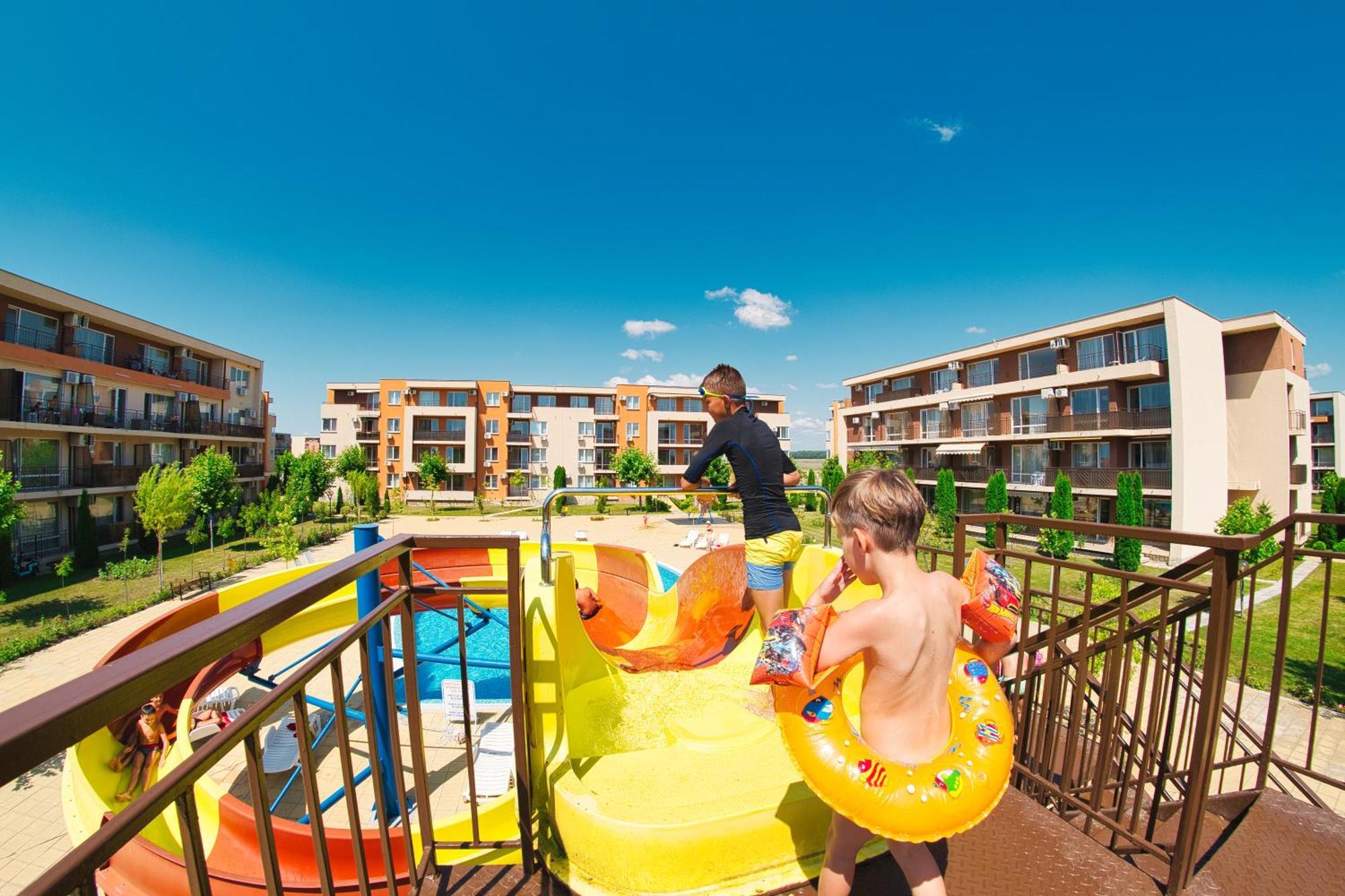Nessebar And Holiday Fort Apartments Sunny Beach Exterior foto