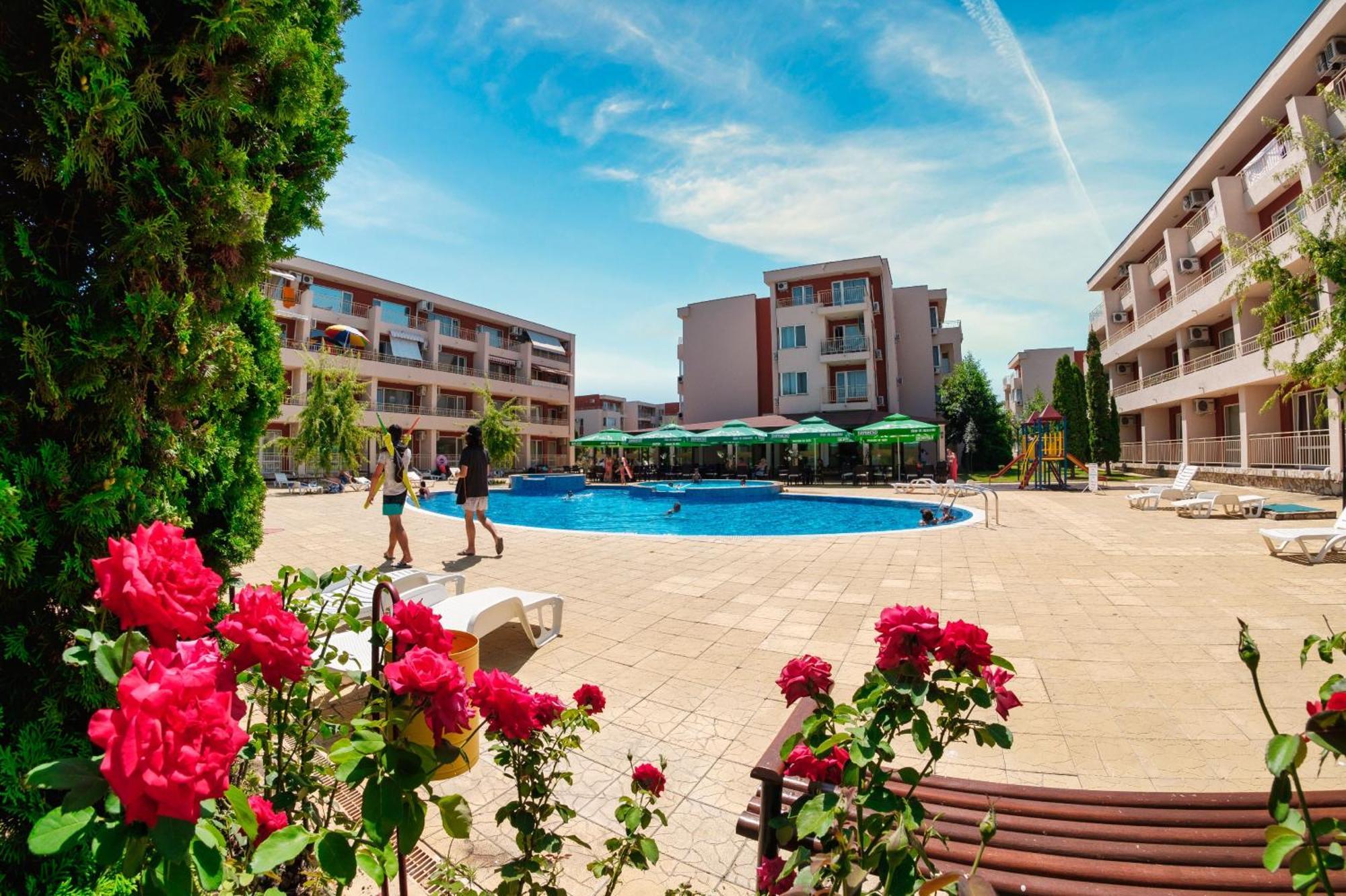 Nessebar And Holiday Fort Apartments Sunny Beach Exterior foto